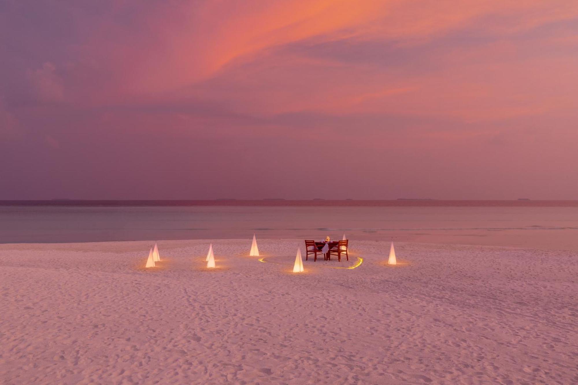 Dhigufaru Island Resort Kudarikilu Esterno foto