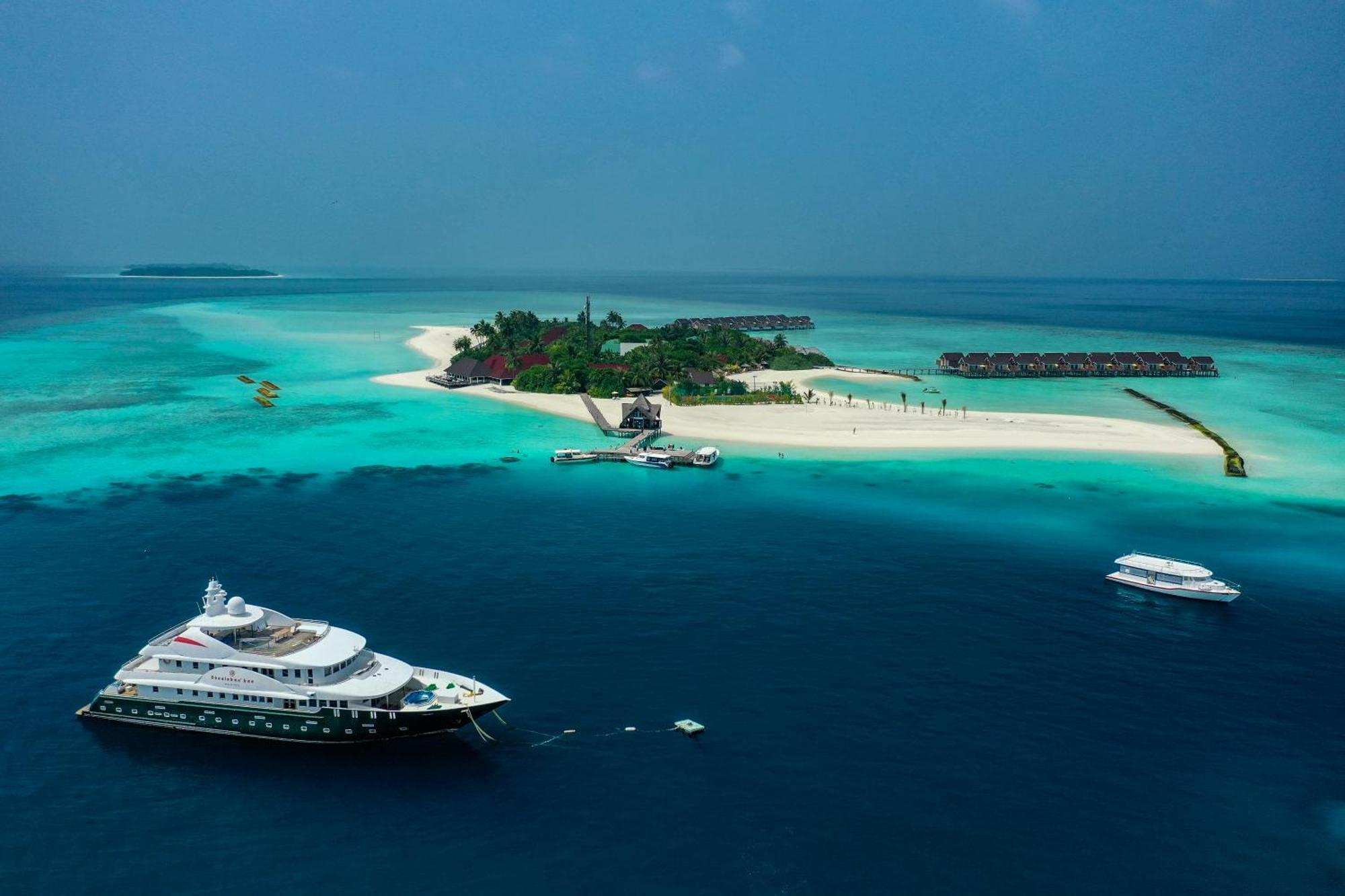 Dhigufaru Island Resort Kudarikilu Esterno foto