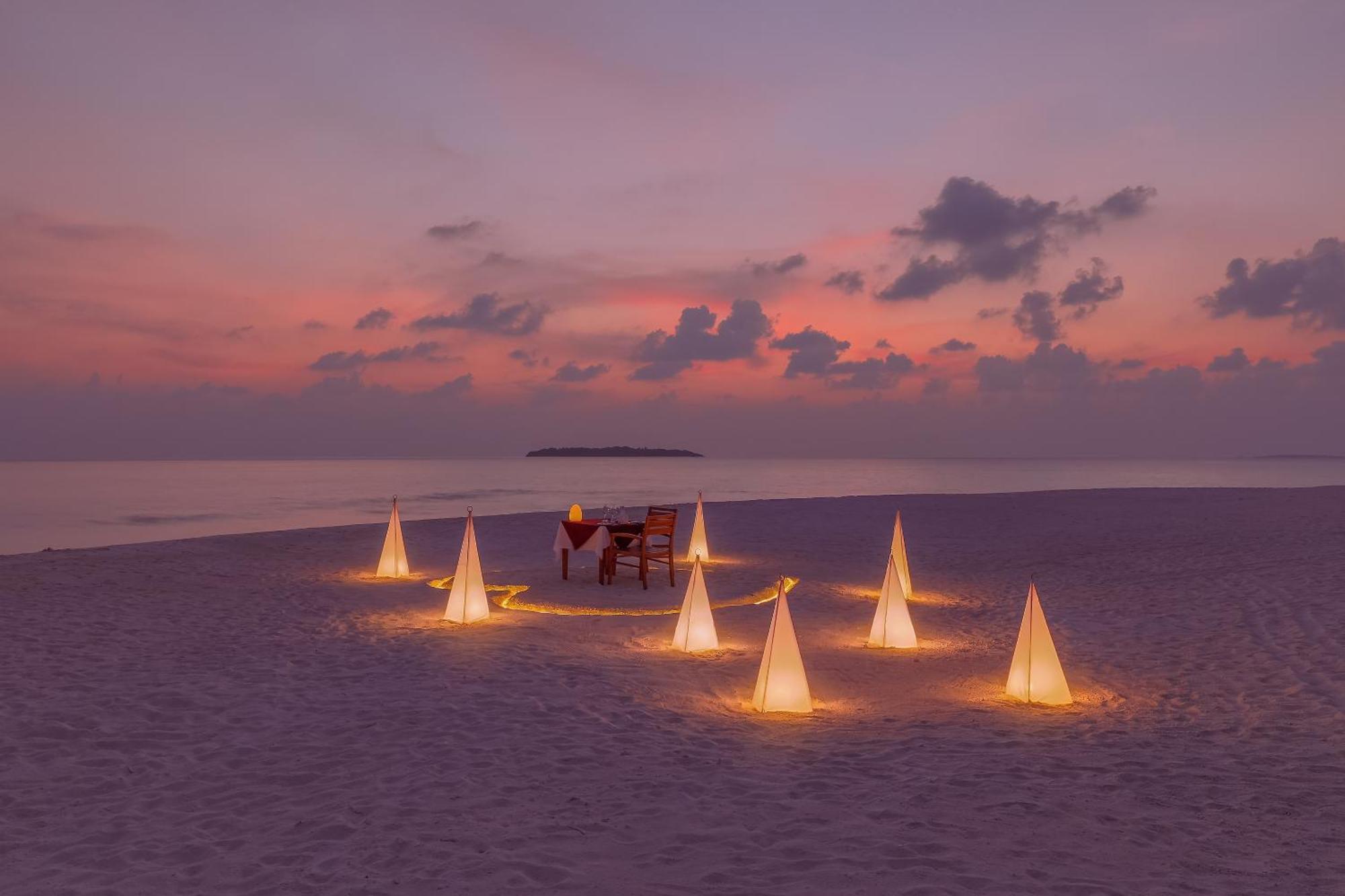 Dhigufaru Island Resort Kudarikilu Esterno foto
