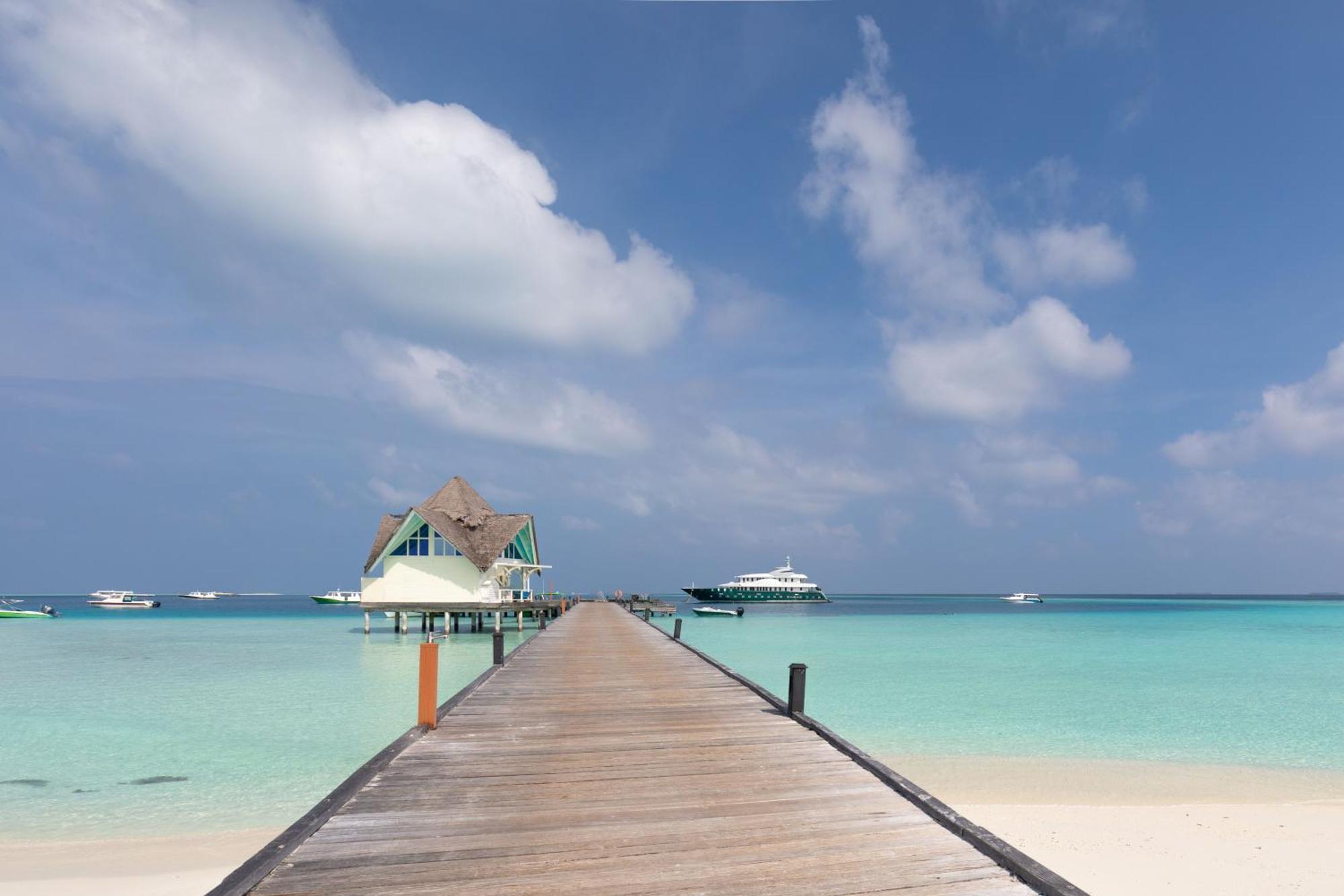 Dhigufaru Island Resort Kudarikilu Esterno foto
