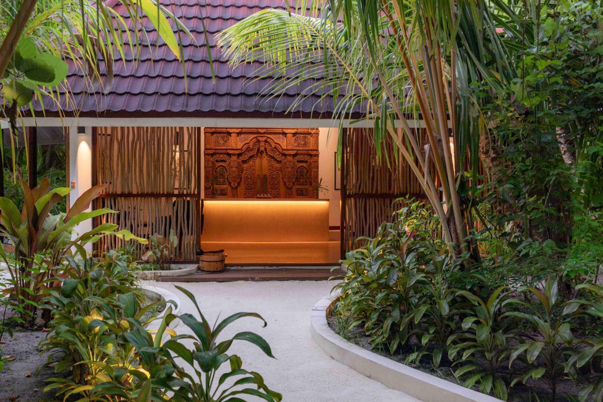 Dhigufaru Island Resort Kudarikilu Esterno foto